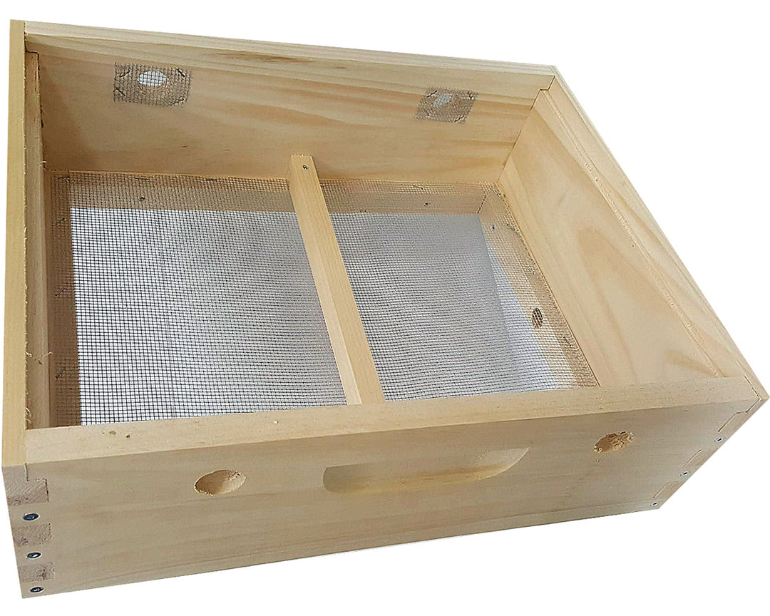 Winter Quilt Moisture Top Box - 10 Frame - Assembled